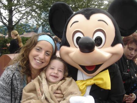 mickey et 2 bombes